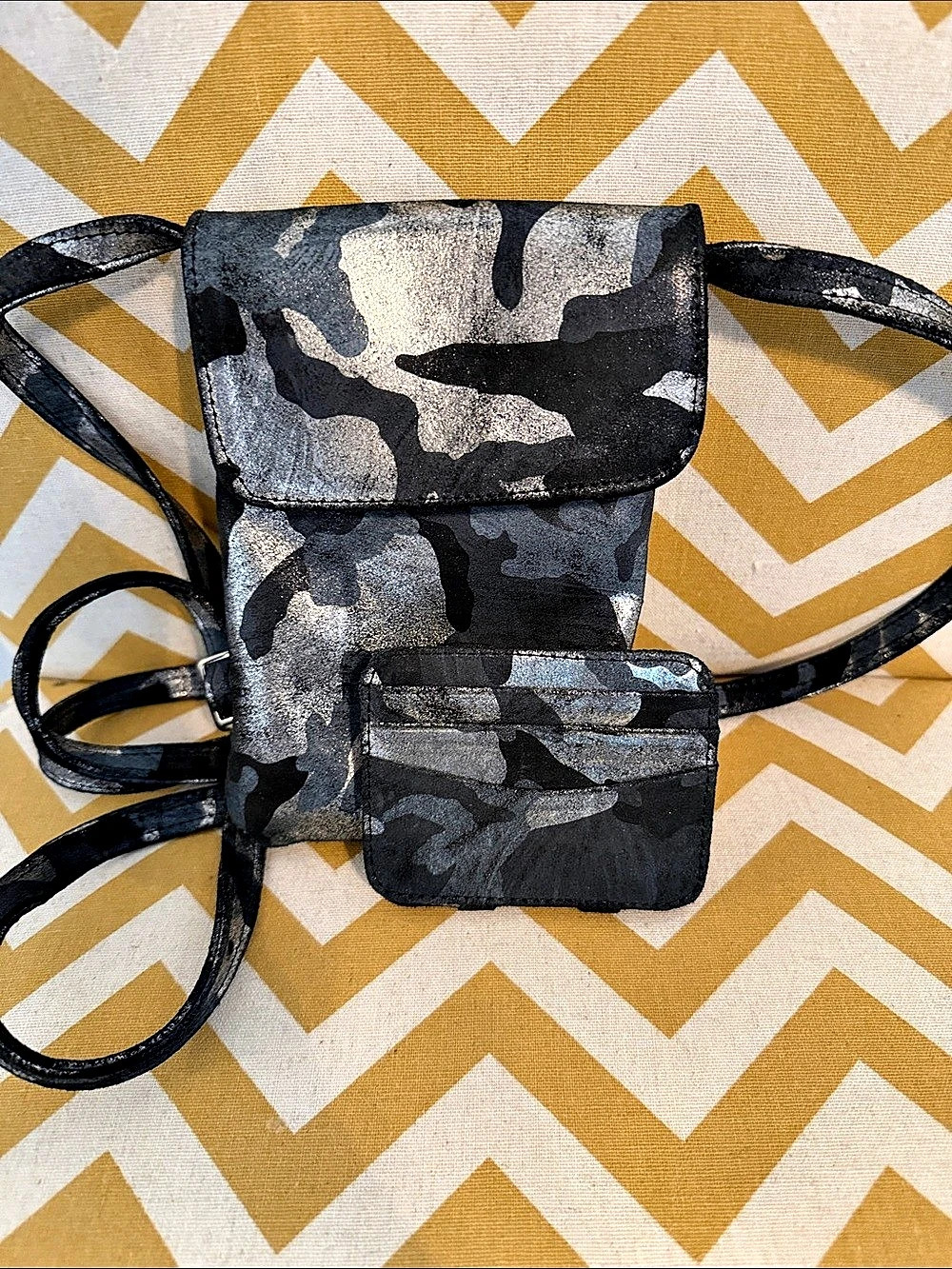 Cofi Leather Camo Crossbody Phone Bag